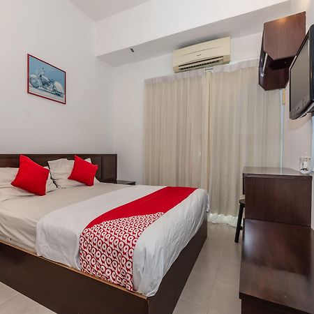 Oyo 1192 Hash House Hotel Malacca Eksteriør bilde